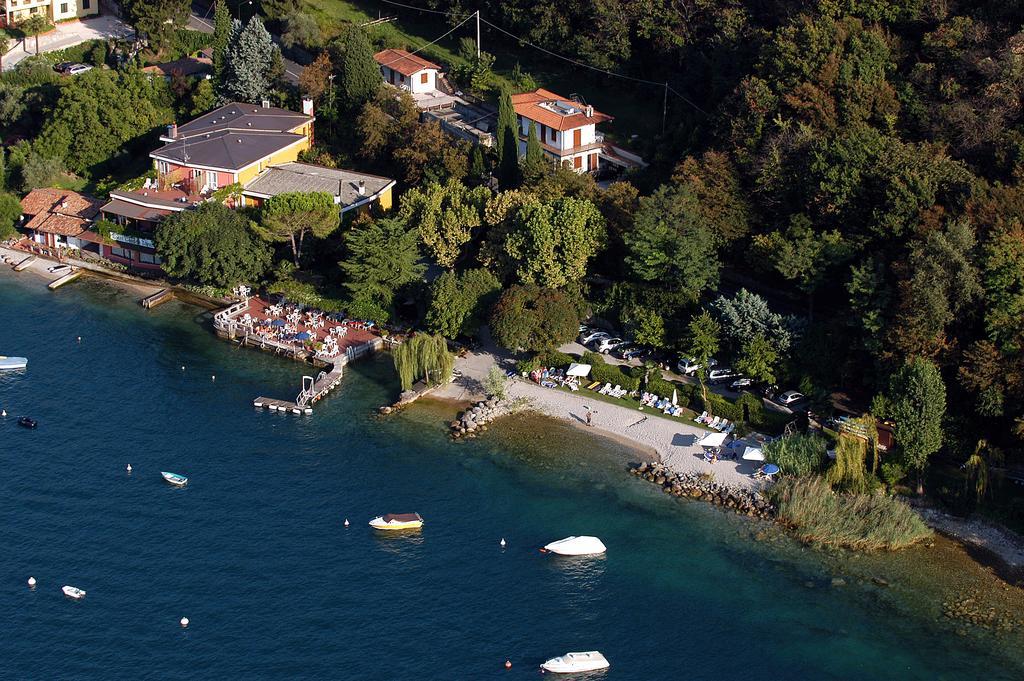 Hotel Garden Zorzi San Felice del Benaco Exterior photo